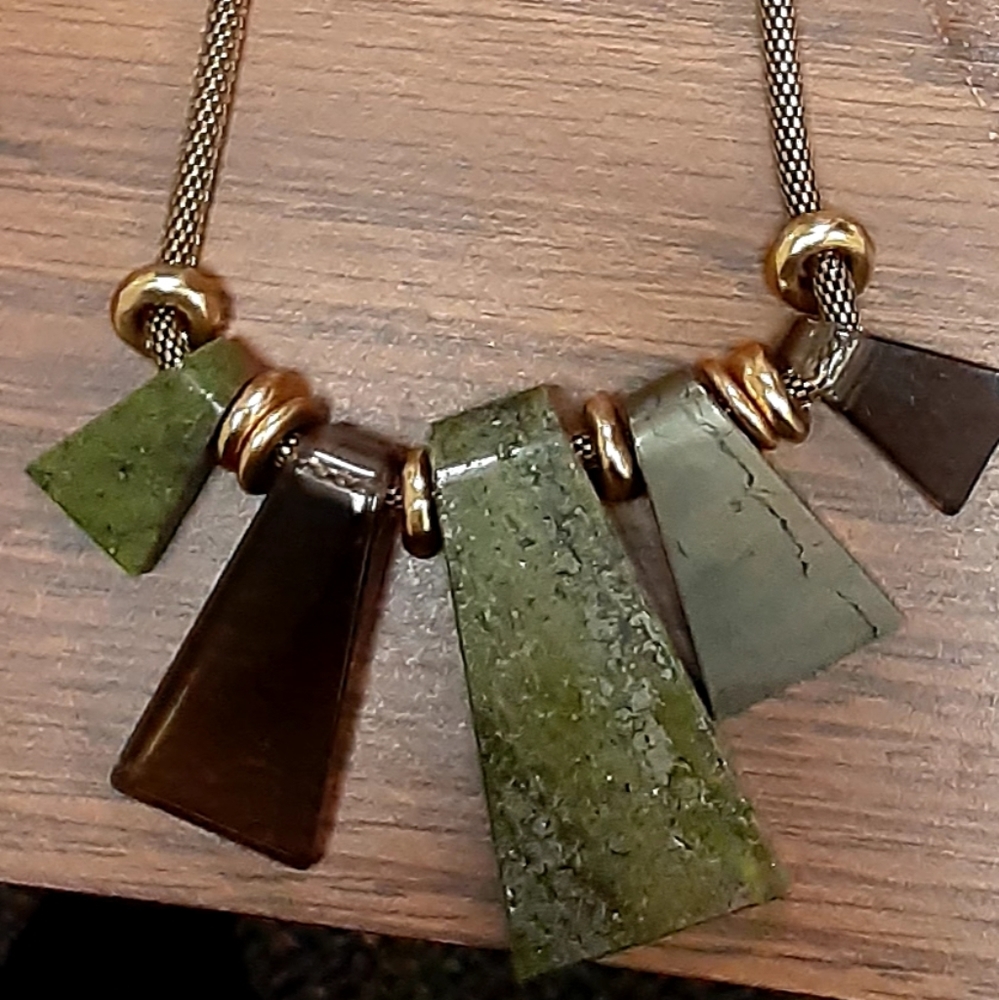 Kendra Scott Rhodes Vintage Gold Statement